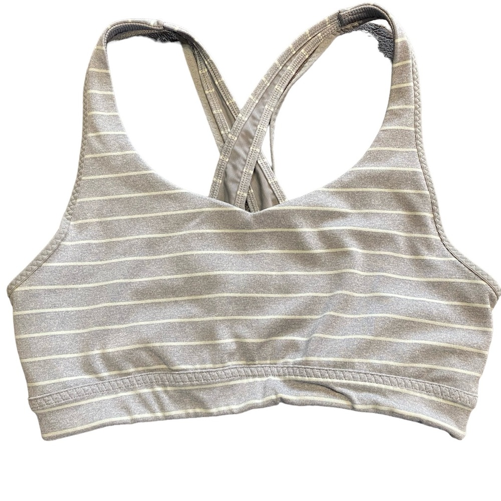 Athleta Transcendence Sports Bra with CrissCross Back Straps Mesh Detail Size XS